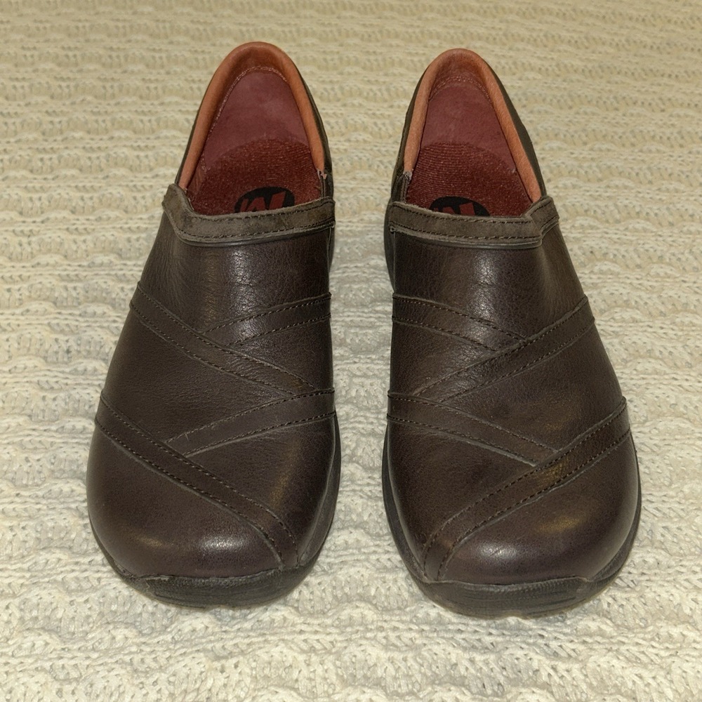 Merrell Primo Patch Bug Women's brown leather slip-on casual shoes size US 8.5